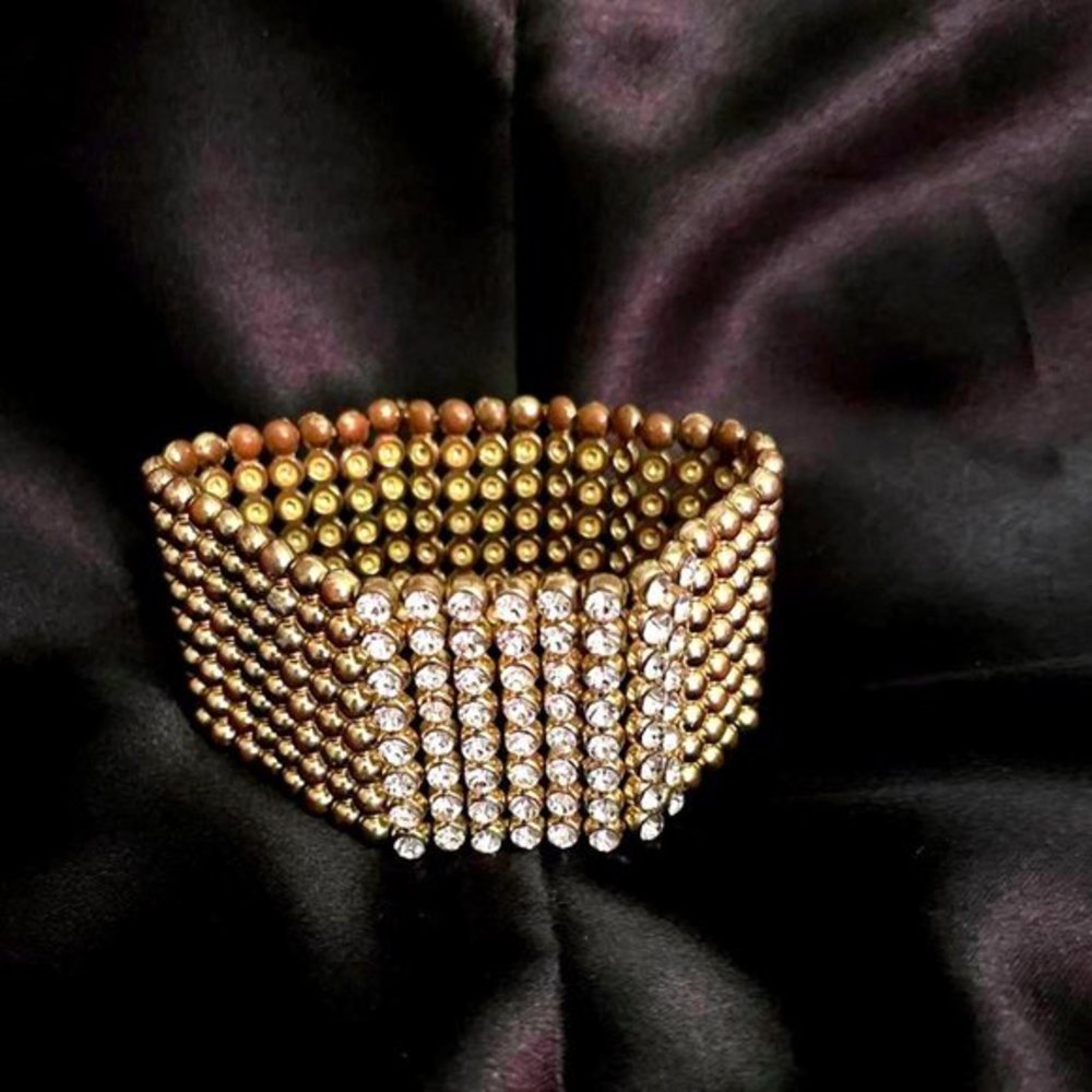 VINTAGE 8 ROW RHINESTONE GOLD METAL TONE BEADED STRETCHY BRACELET